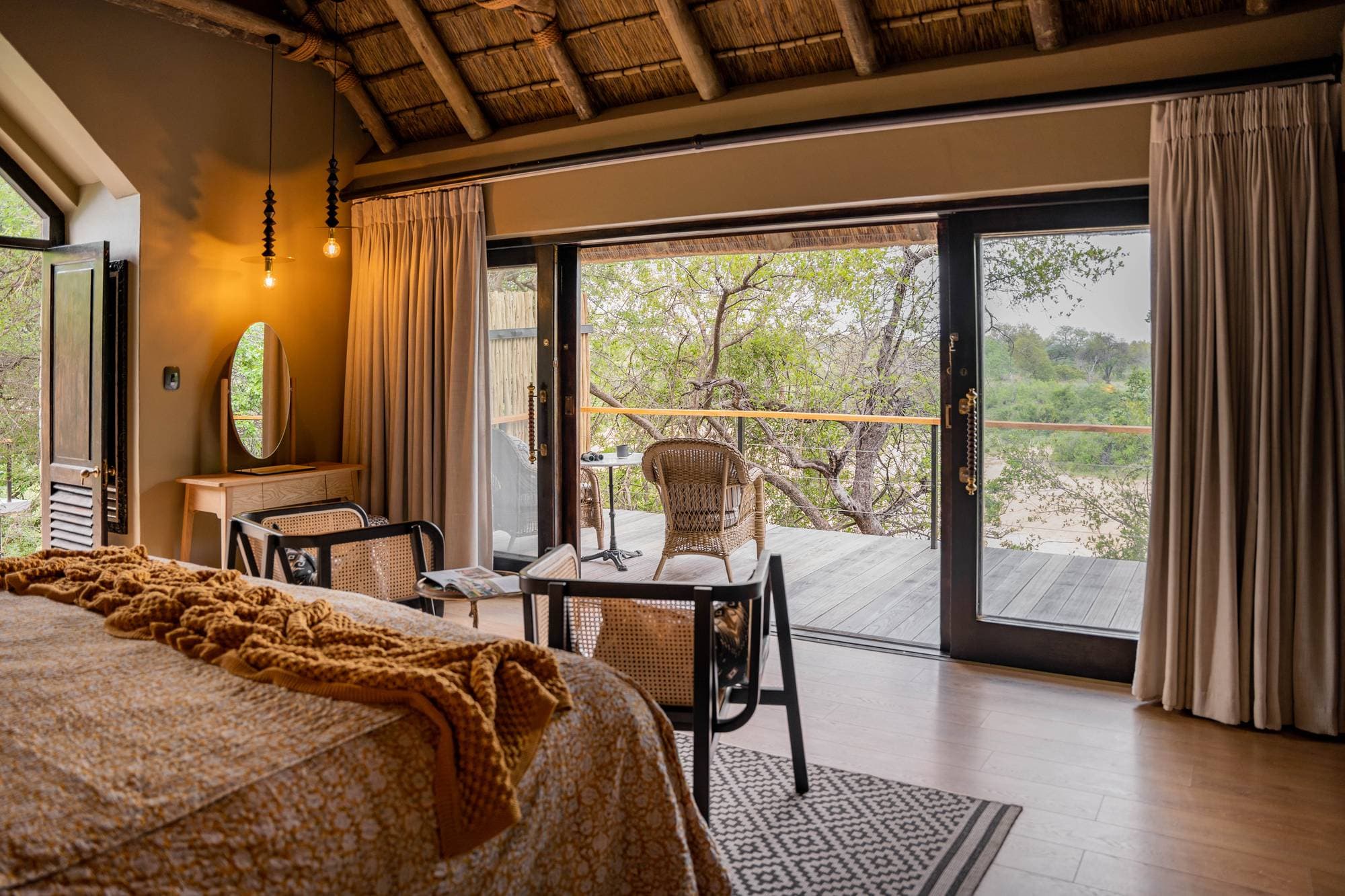 Thornybush - Game Lodge — Copy of Thornybush Game Lodge Rooms 8